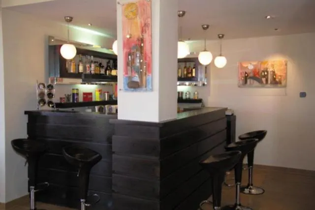 Hotel Angela's House