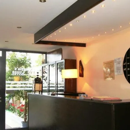 Hotel Angela's House