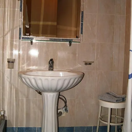 Hotel Angela's House